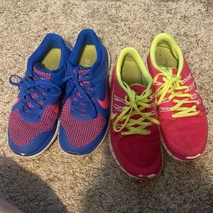 Women’s Nike sneakers